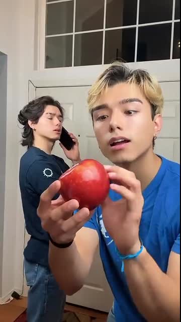 He ruined my magic trick… #cegielskitwins #funny #magic