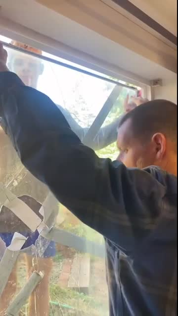 How to fix a broken window in 15 minutes!