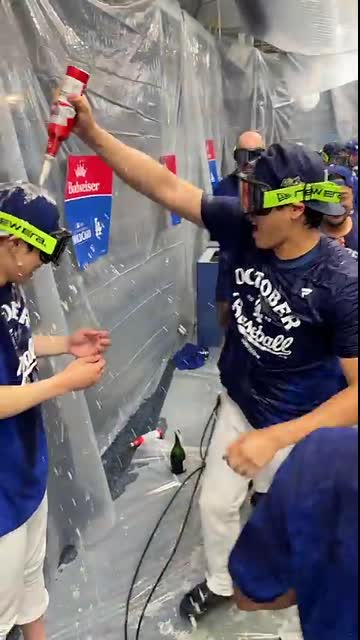 Vibes ? in the Dodgers clubhouse