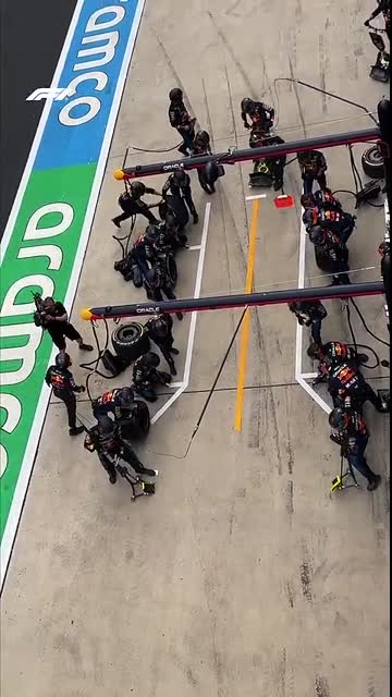 Pure Pit Stop Perfection ?
