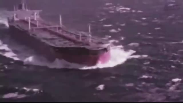 Life Inside the World's Largest Oil Tanker Ship