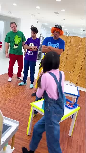 Ellie's Ice Cream Adventure A Lesson in Line Etiquette! ???? #shorts