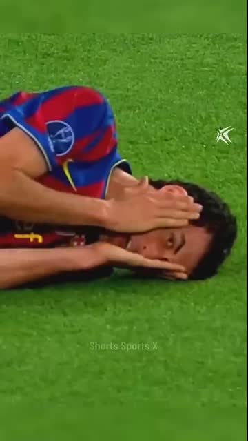 Funny Moment in Football #2 ??