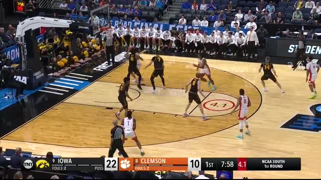 Iowa vs. Clemson - First round NCAA tournament extended highlights