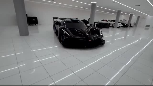 FIRST DRIVE IN THE BUGATTI BOLIDE!