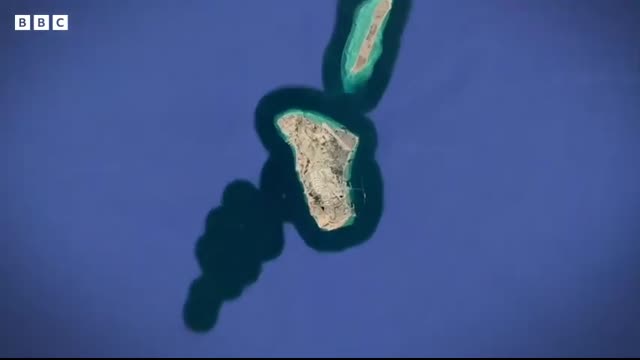 US hits Kharg Island amid reports thousands of US marines are being sent to the Gulf   BBC News