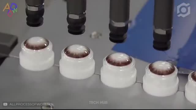 25 Most Satisfying Videos Of Workers Doing Their Job Perfectly!