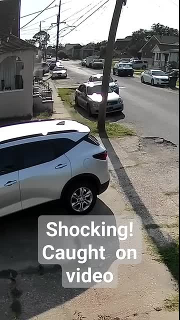 Watch Shocking video of a New Orleans shootout