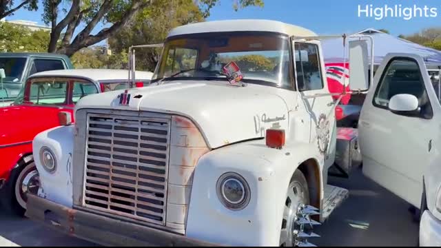 ??? MIAMI CLASSIC CAR SHOW THIS ISN’T A CLASSIC CAR SHOW — IT’S MIAMI’S REAL AUTO SUPERBOWL!