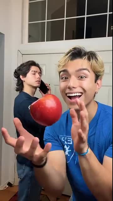 He ruined my magic trick… #cegielskitwins #funny #magic