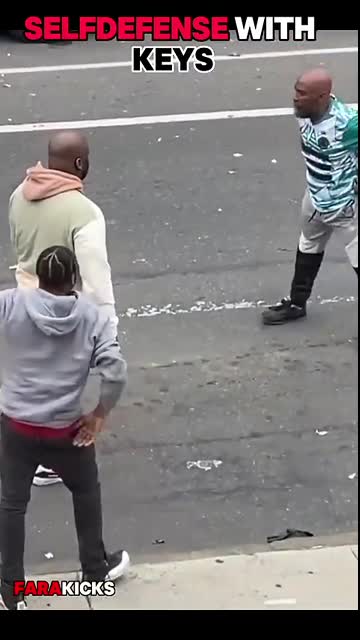 Selfdefense with keys ?? #selfdefence #mma #boxing #martialarts