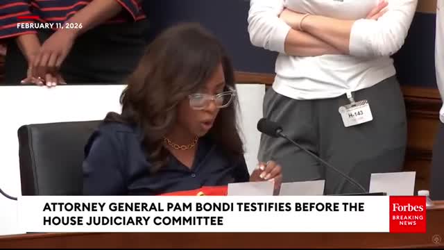 MUST WATCH Jasmine Crockett Absolutely Unloads On Pam Bondi To Her Face—Then Bondi Responds