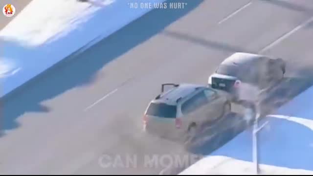When Carjackers Mess With The Wrong Car   Instant Karma #2