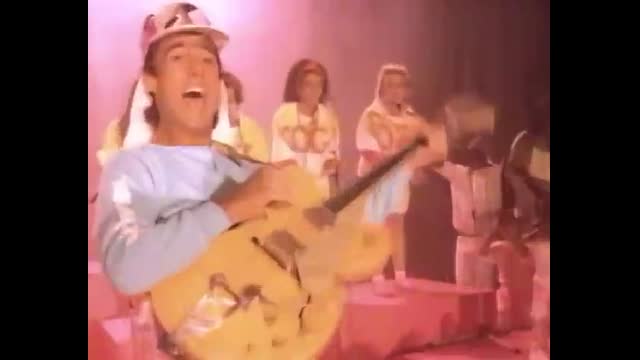 Wham! - Wake Me Up Before You Go-Go (Official Video)