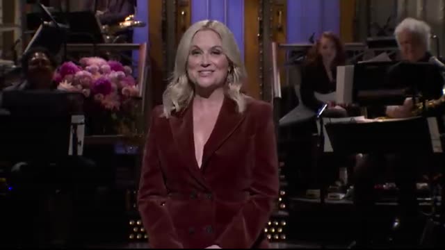 Amy Poehler Monologue - SNL
