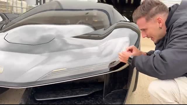 New Lotus Concept Has Futuristic Shape-Shifting Tech