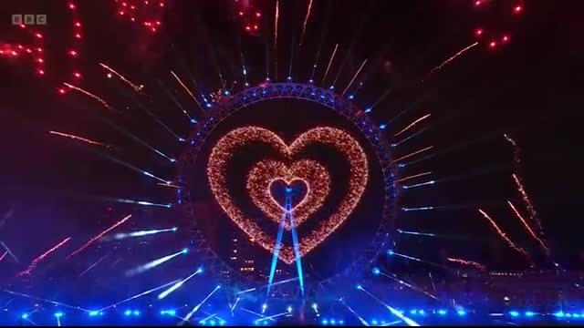 Happy New Year! ? ｜ London Fireworks 2025 ? - BBC