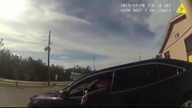 Caught on bodycam FBI agent chasing Florida corruption complaint ends up locked in patrol car
