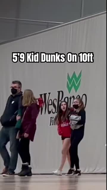 5’9 Kid dunks on 10ft #shorts