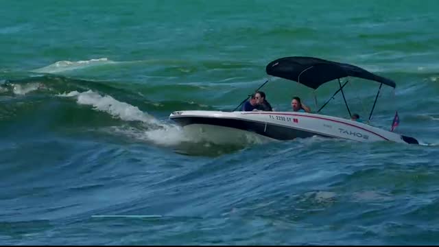 CRAZIEST BOAT FAILS EVER AT HAULOVER INLET!!   BOAT ZONE