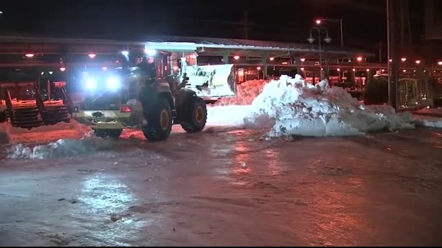 NYC 2026 blizzard Snow totals top 2 feet as wind gusts reach 80 mph (Tuesday Update)