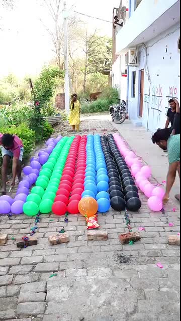 300 Balloon Popping Challenge Race #game #shorts