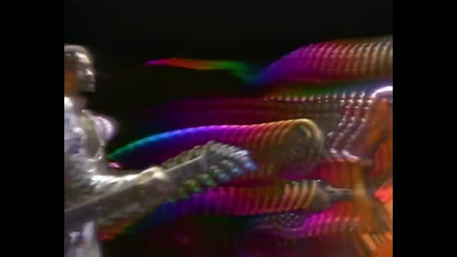 Earth, Wind & Fire - Let's Groove (Official HD Video)