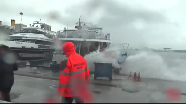 Unbelievable Boat and Ship Accidents Caught on Camera