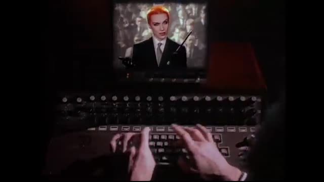 Eurythmics, Annie Lennox, Dave Stewart - Sweet Dreams (Are Made Of This) (Official Video)