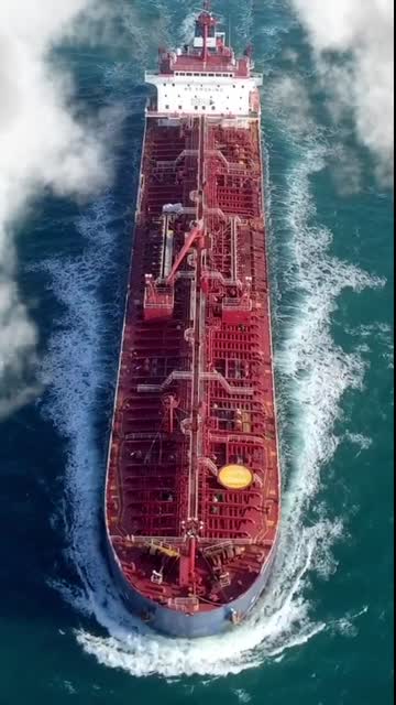 Gigantic Tanker Ship Hauler Transporting Millions Worth Of Liquid Gold #ship #tanker