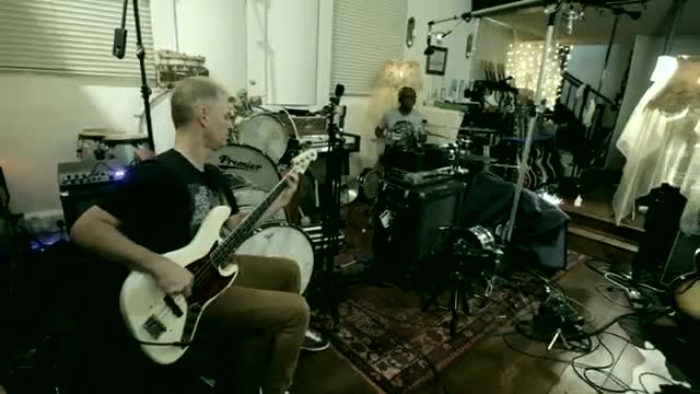 Shuffler - Hit Me With Your Rhythm Stick   Alphabet St - Live Studio Session