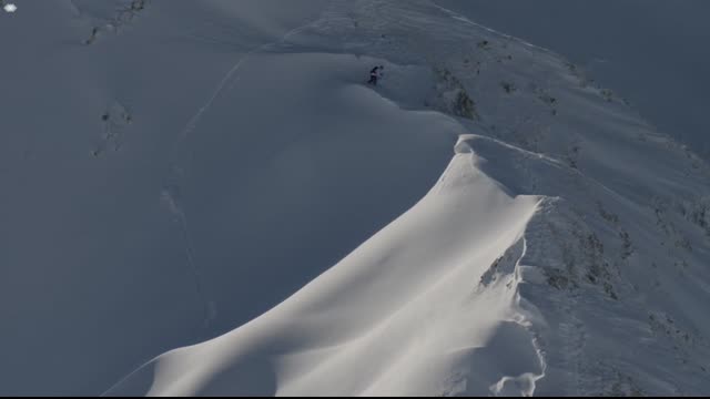 An accidentally triggered snow slab avalanche