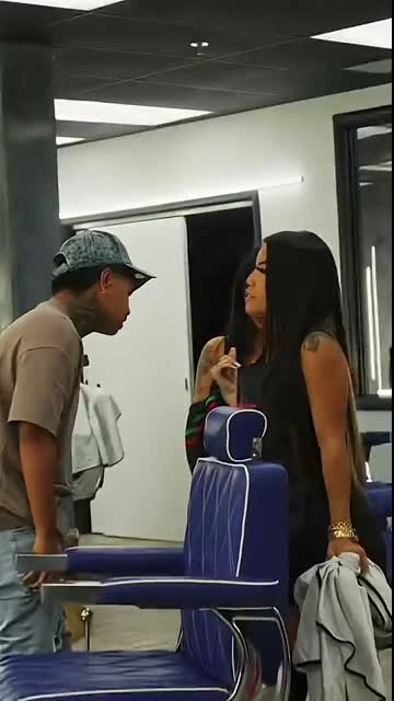 The Barber Shop & Salon, is the real TEA APP.  #Hnlax #BarberShop #Salon #TeaApp #Hawaii