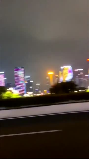 Chinese CYBERPUNK Cities A glimpse into the hyper futuristic modern lifestyle - China urban living