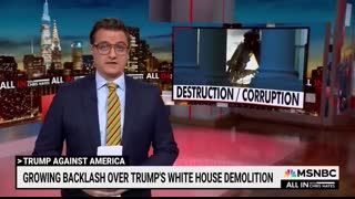 Tourists BALK at White House demo as Trump eyes ballroom tribute… to himself