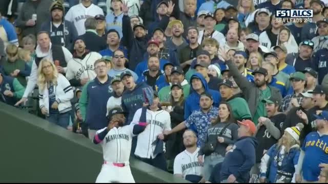 FULL INNING Blue Jays GO OFF for 5 runs in 3rd to jump out to lead in ALCS Game 3!