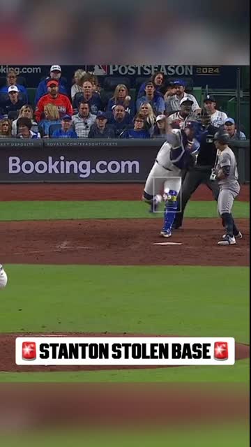 Giancarlo Stanton's first SB since Aug. 3, 2020! #Postseason