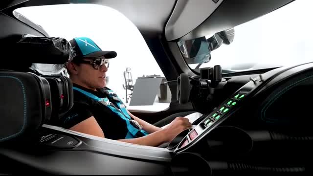 FIRST DRIVE IN THE BUGATTI BOLIDE!