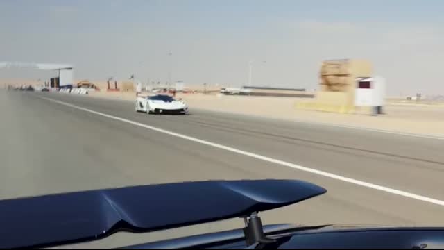 Koenigsegg Jesko v Bugatti Chiron Super Sport DRAG RACE