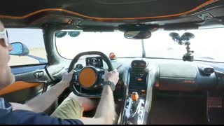 Koenigsegg Jesko v Bugatti Chiron Super Sport DRAG RACE