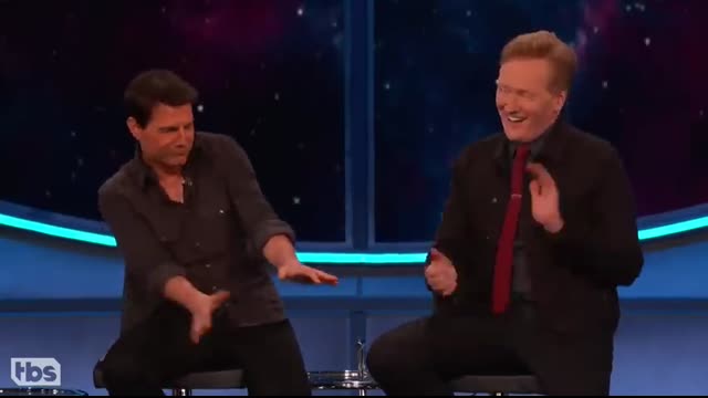 Tom Cruise Brings Les Grossman To #ConanCon   CONAN on TBS