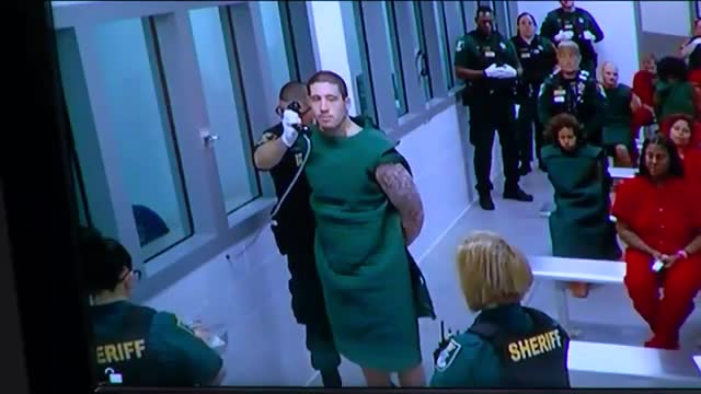 Cape Coral killer Wade Wilson tries to escape from jail