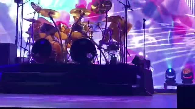 Journey-Send Her My Love 4 9 22 Phoenix