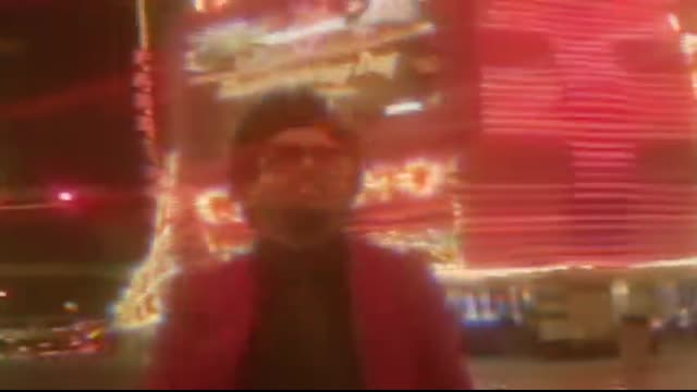 The Weeknd - Blinding Lights (Official Lyric Video)