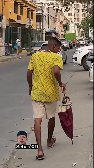 La cucaracha gigante ???? #viral #humor #tendencias