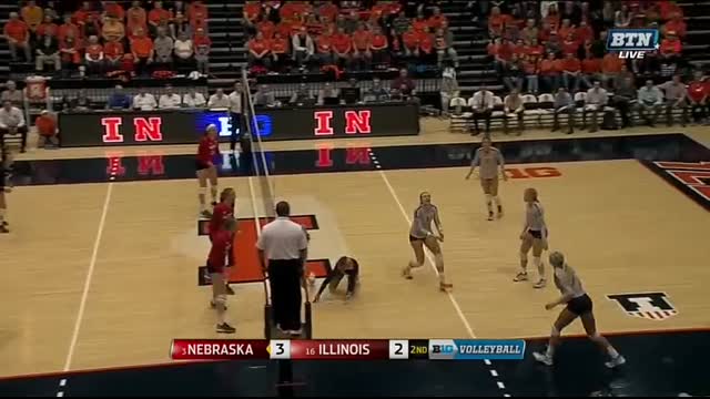 Longest Point Ever!!!!   Big Ten Volleyball